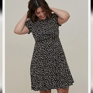 Torrid Black & White Floral Fit & Flare Dress